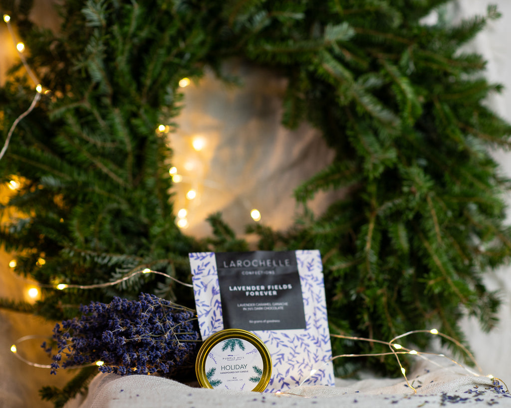 Gift set: Chocolate + holiday candle